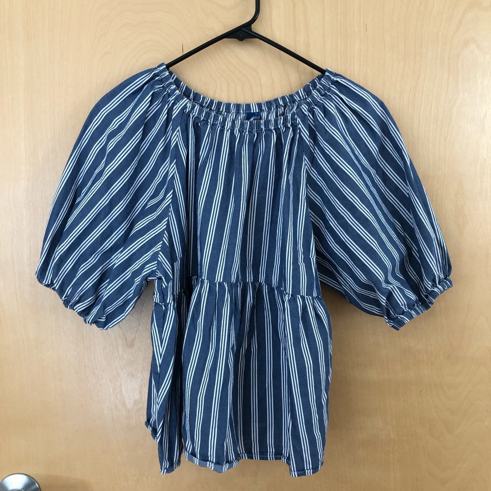 Old Navy blouse